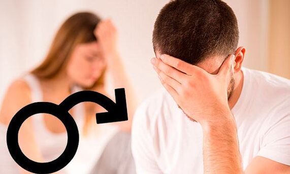 Ein Mann ist wütend über die geringe Potenz und weiß, wie man sie steigern kann